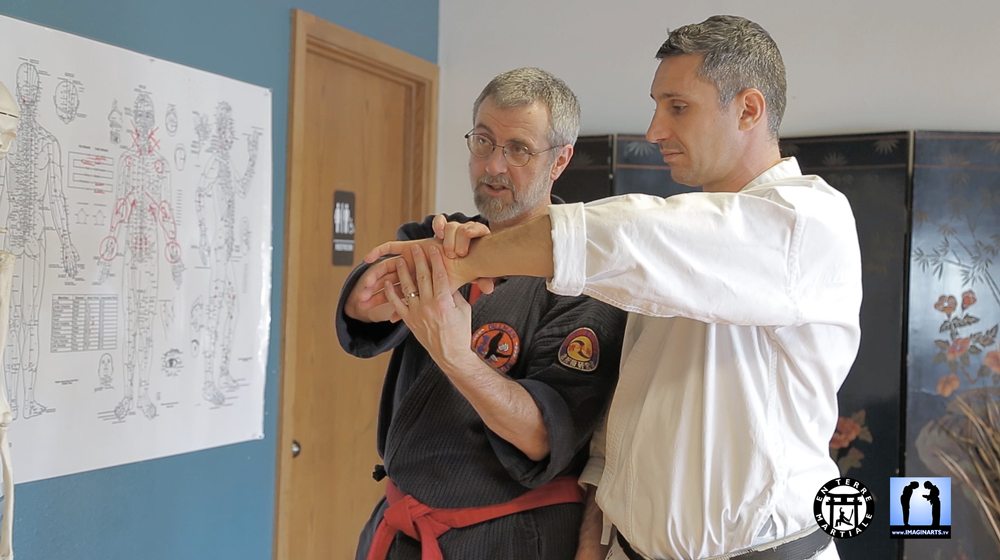 documentaire kyusho jitsu avec Chris Thomas sensei