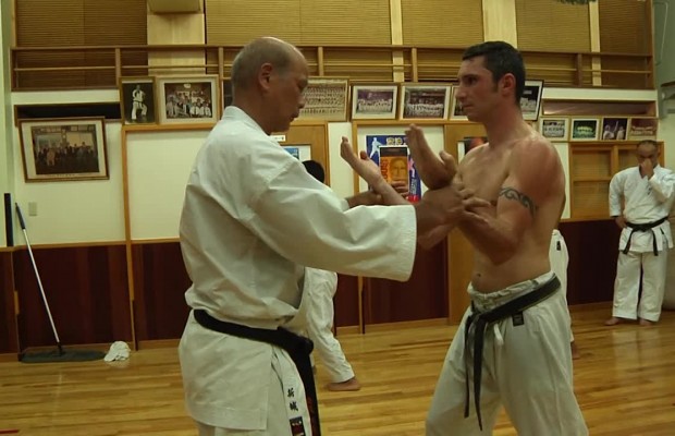 Lionel Froidure et Kyode Shinjo sensei à Okinawa Lionel Froidure et Kyode Shinjo sensei à Okinawa